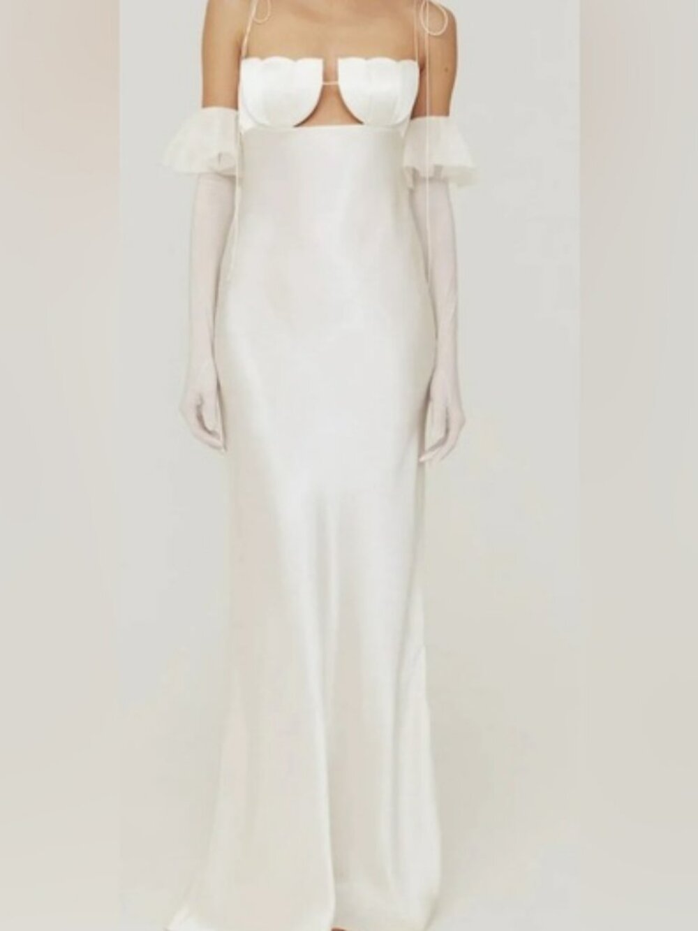 ANNA OCTOBER SIZE M. VERY GOOD CONDITION